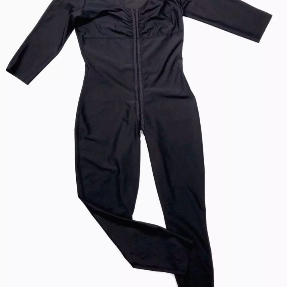 Isavela Black Post Surgery Compression garment, brand new.